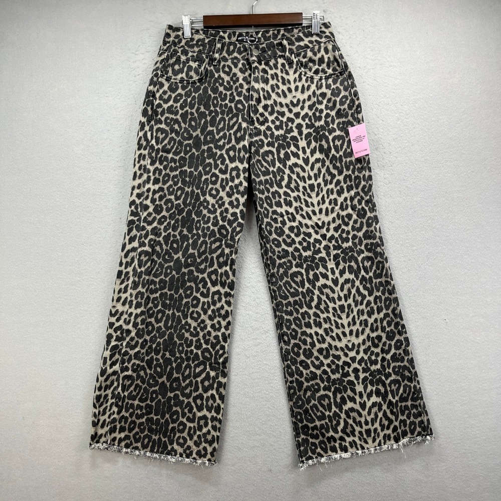 PrettyLittleThing Jeans Women 8 Gray Leopard Wide Leg Baggy Raw Hem Denim Animal